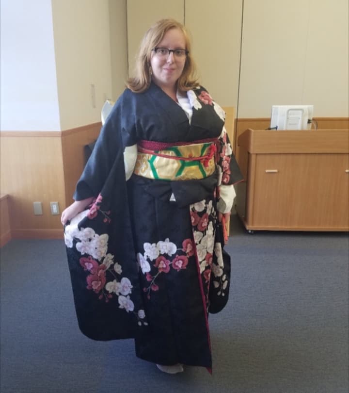 Sarah Kimono